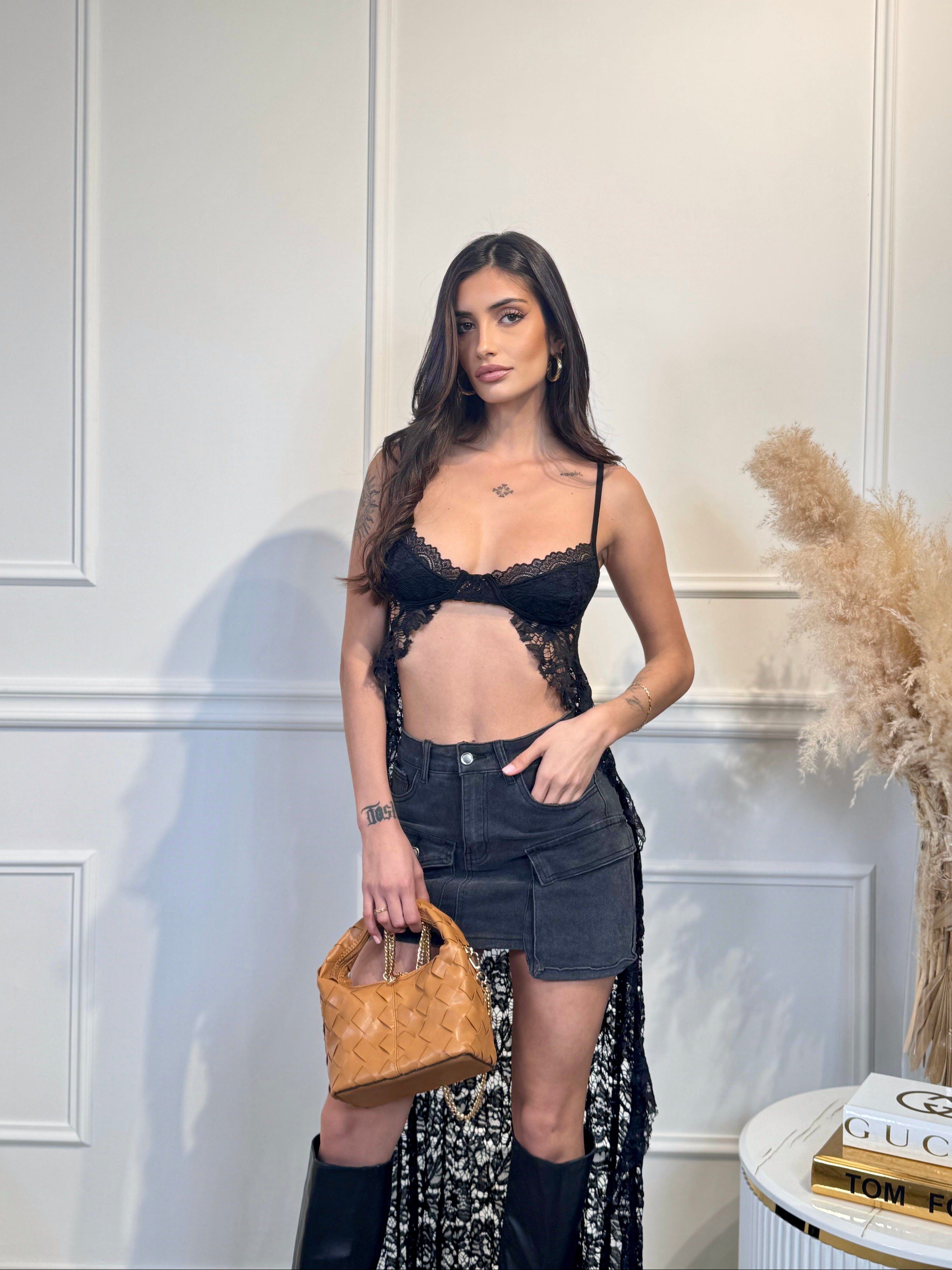 Top COACHELLA BLACK