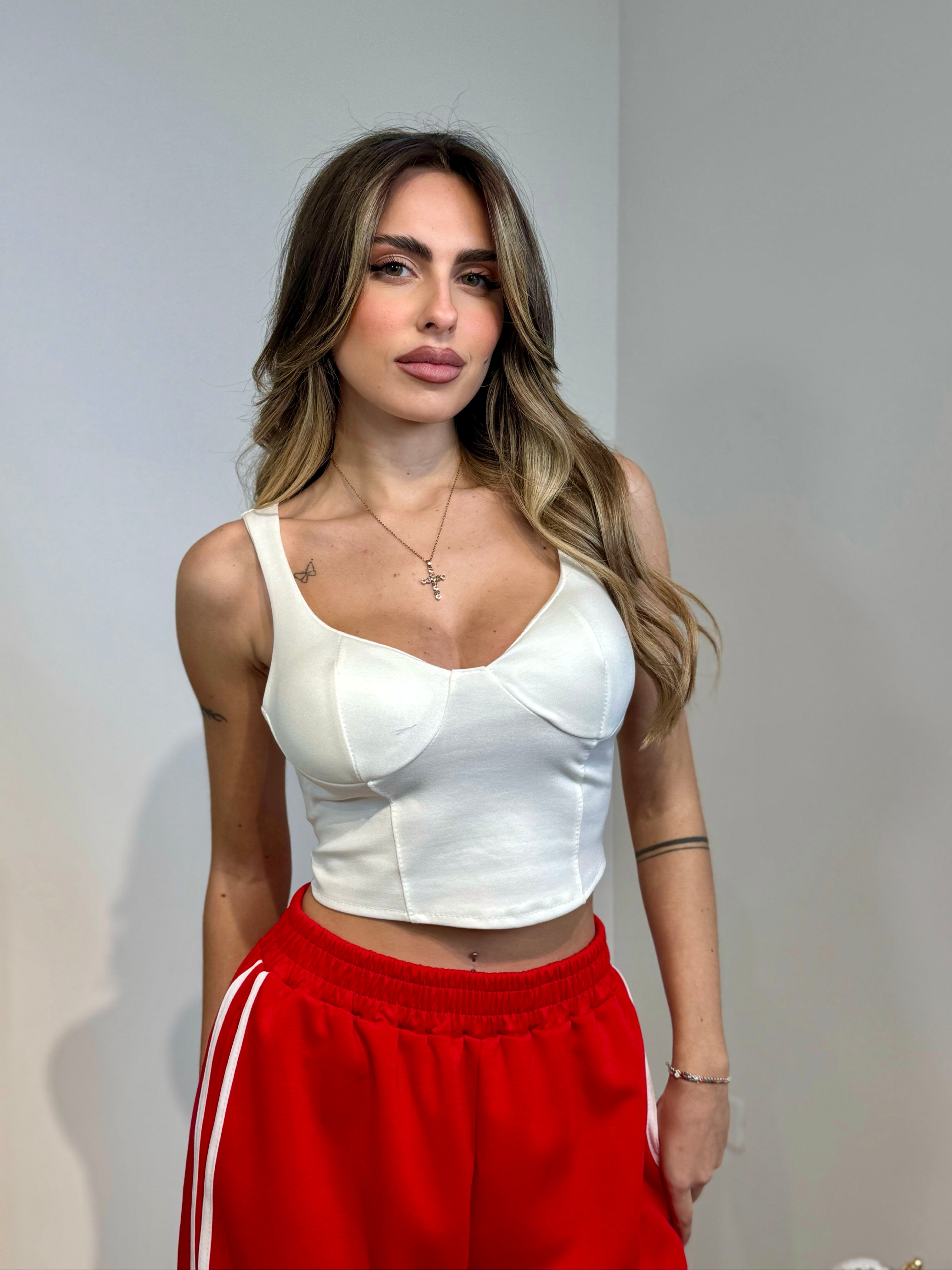 Top SARAH WHITE