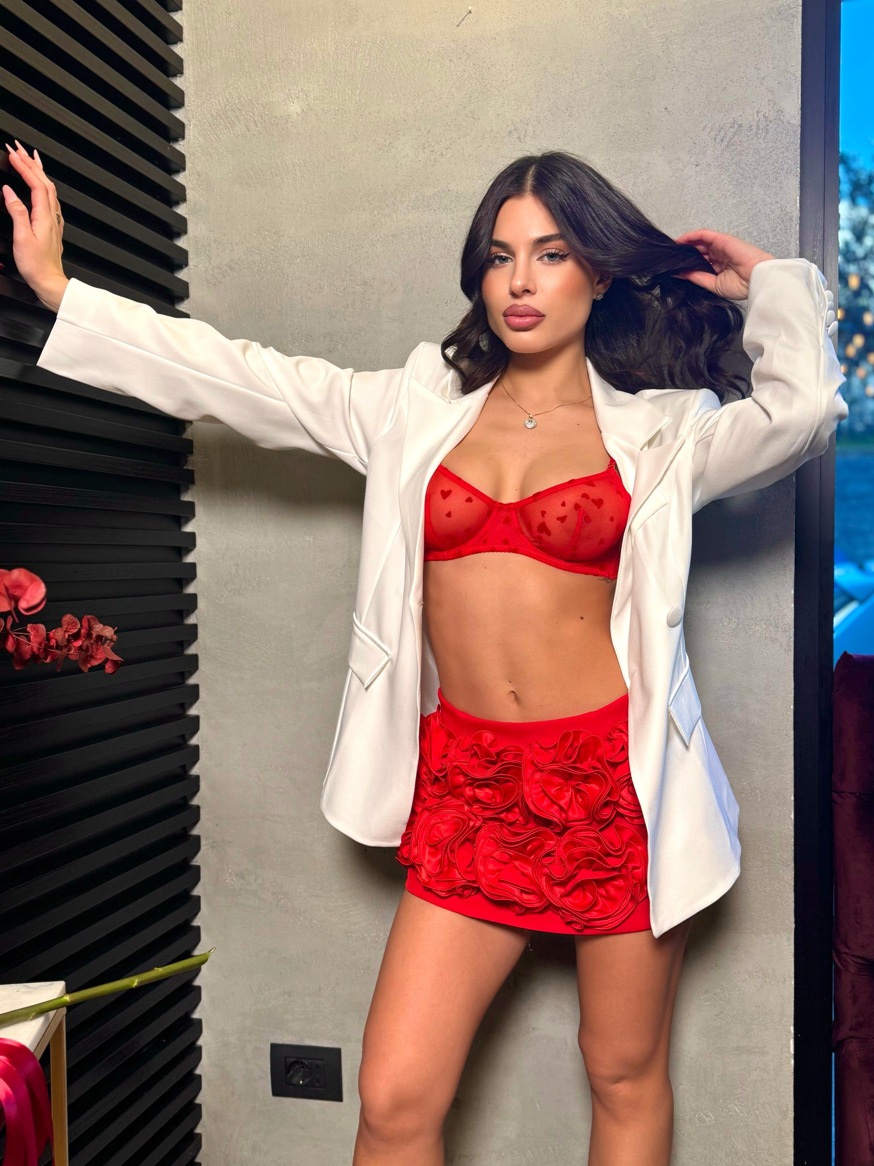 GONNA ROSE CHIC RED